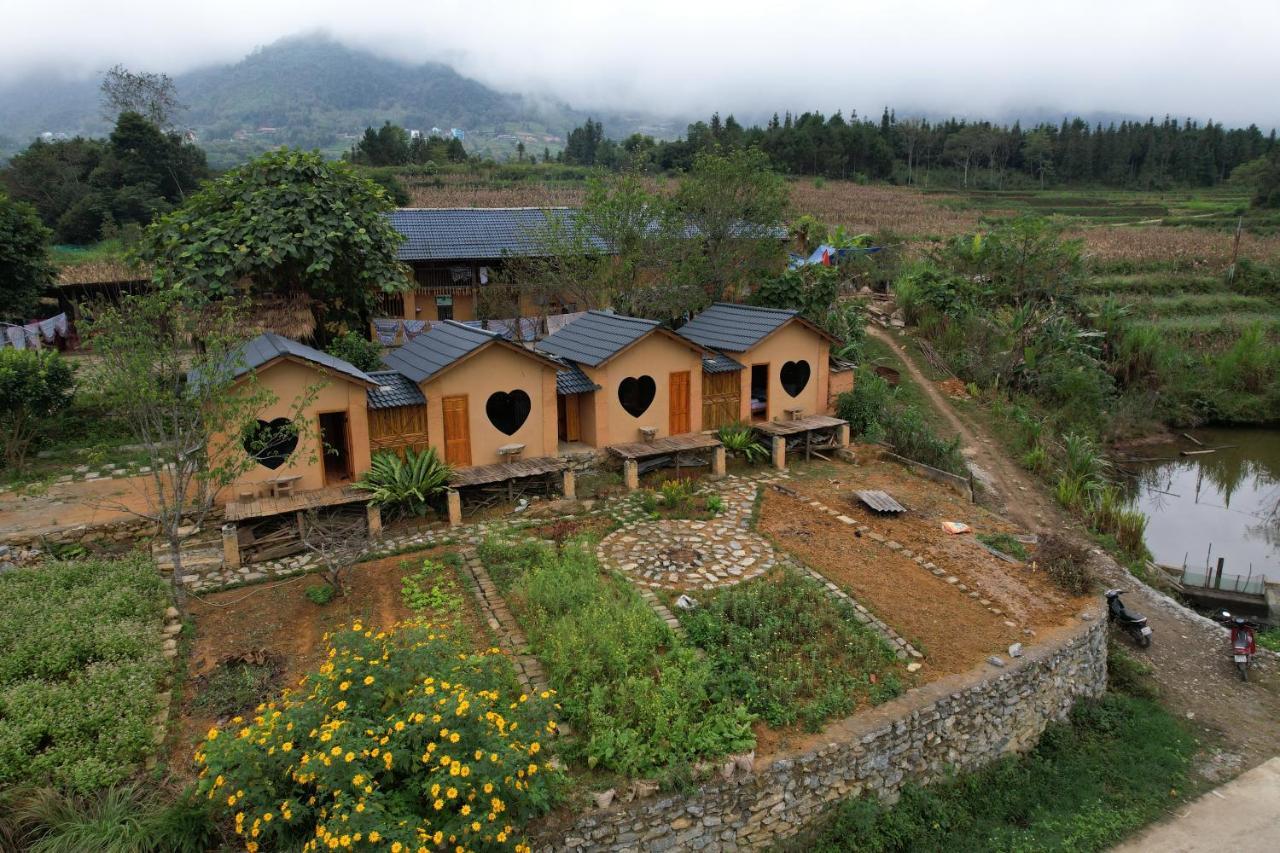 Ly Danh Homestay Quan Ba Exteriör bild