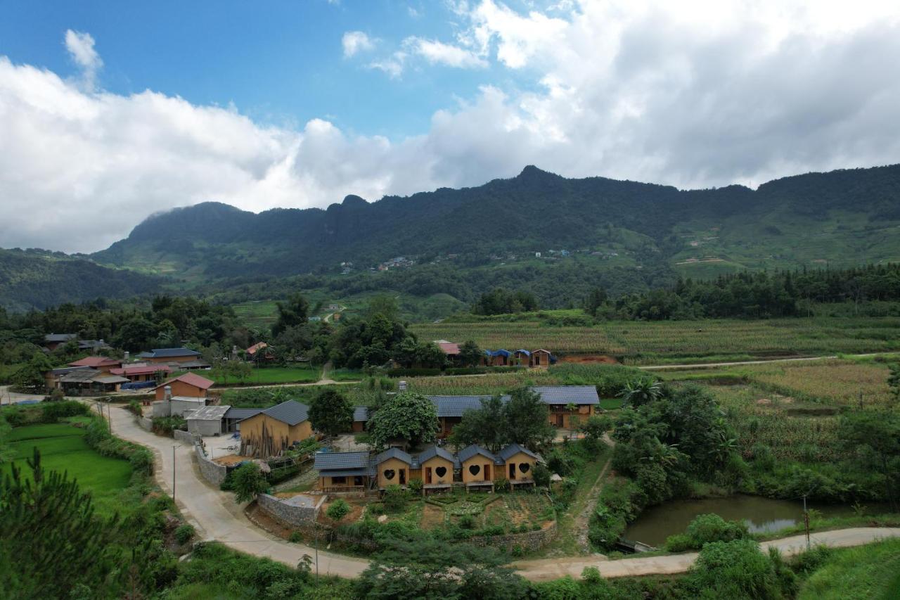 Ly Danh Homestay Quan Ba Exteriör bild