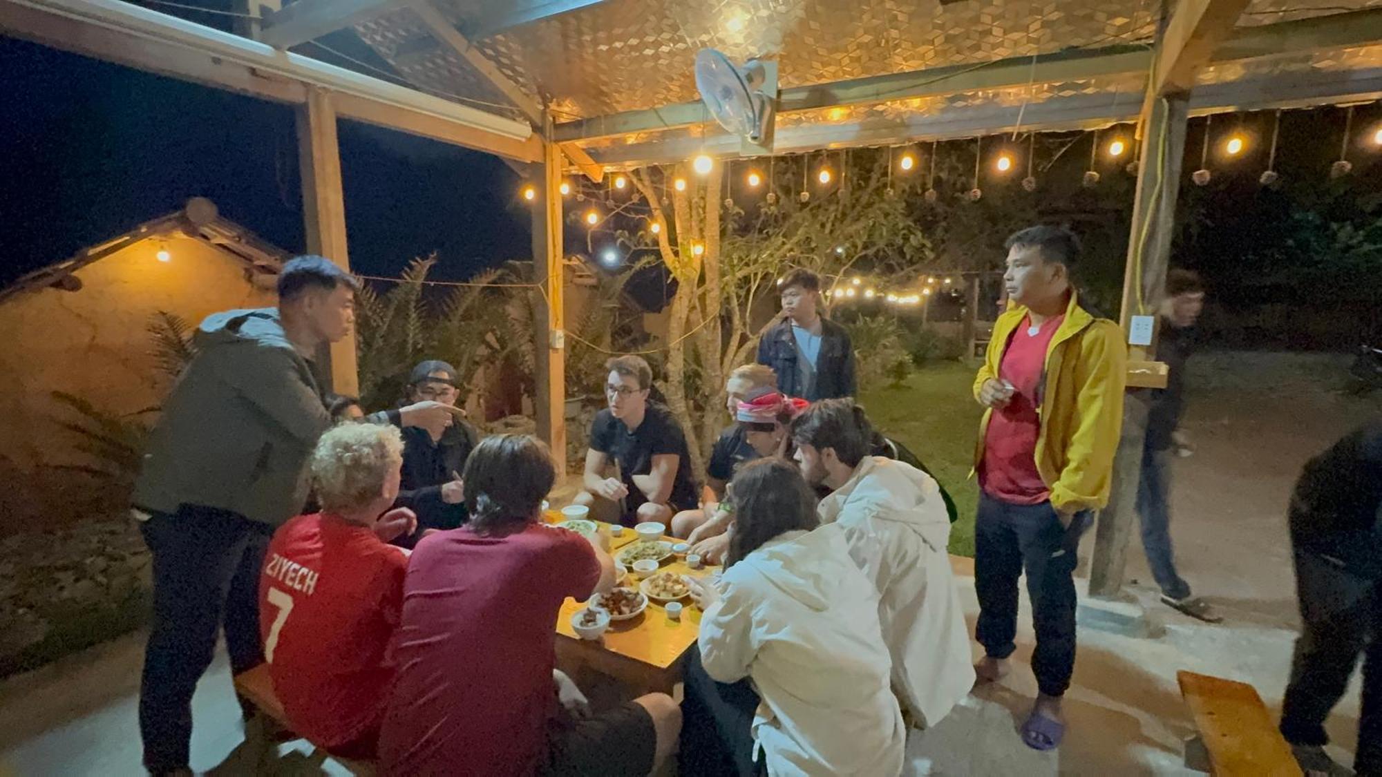 Ly Danh Homestay Quan Ba Exteriör bild